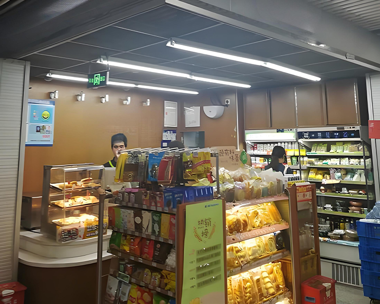 全家加盟费一共需要投资多少钱，全家便利店加盟优势介绍